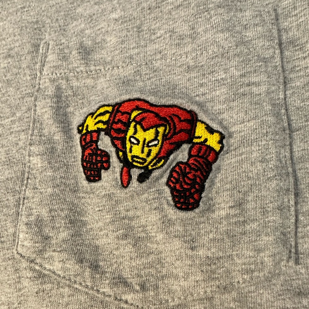 Uniqlo Marvel and Jason Polan collab - Iron Man pocket Grey shirt size Medium